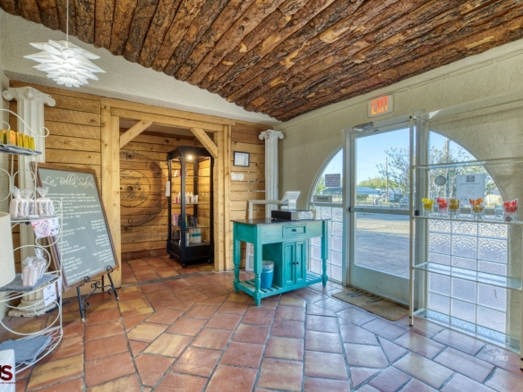 La Bella Salon For Sale