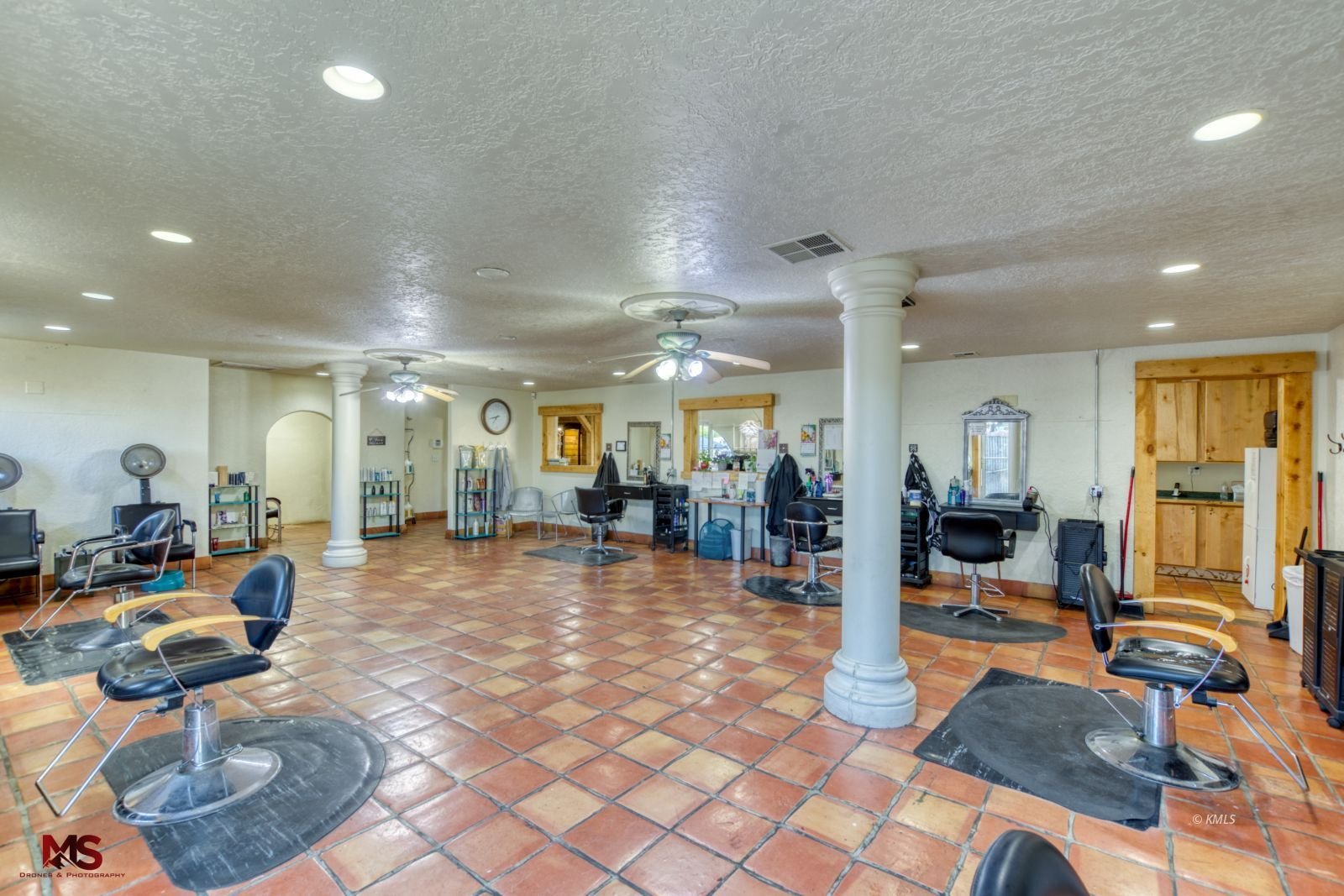 La Bella Salon For Sale