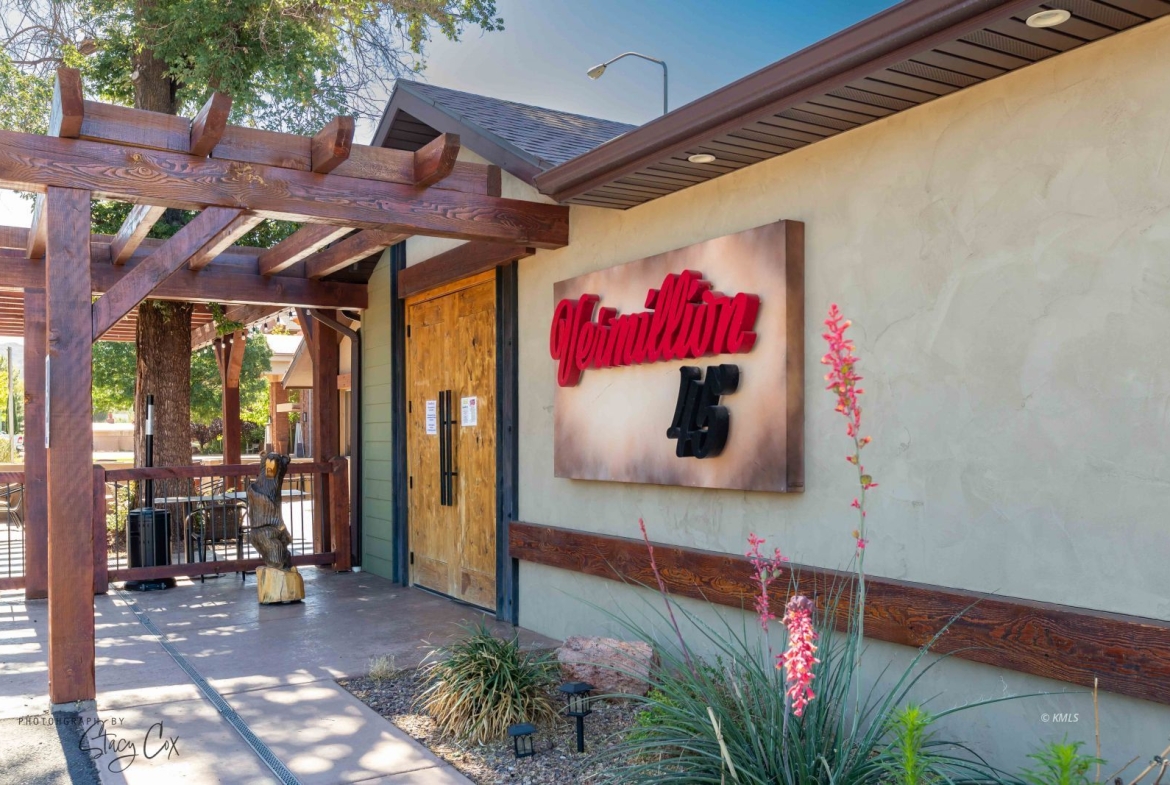 Restaurant Property for Sale - 210 S 100 E - Kanab, UT 84741