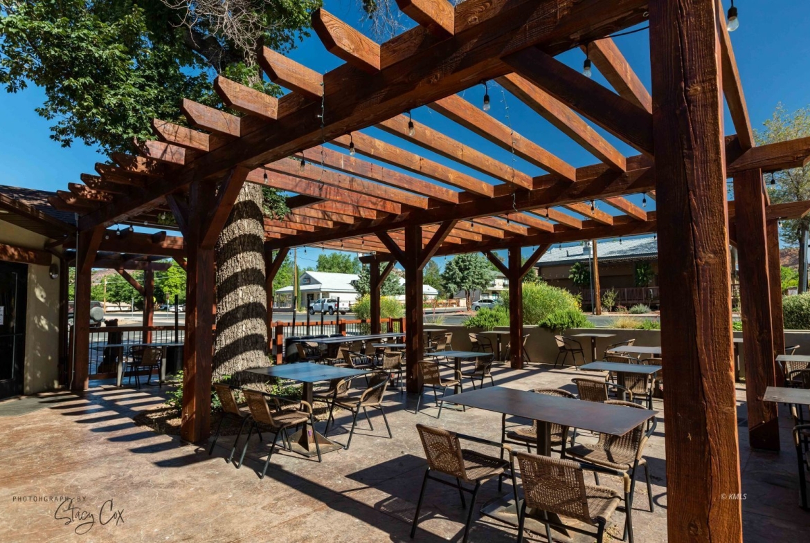 Restaurant Property for Sale - 210 S 100 E - Kanab, UT 84741