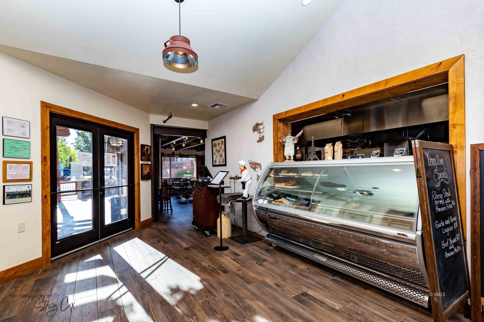 Restaurant Property for Sale - 210 S 100 E - Kanab, UT 84741