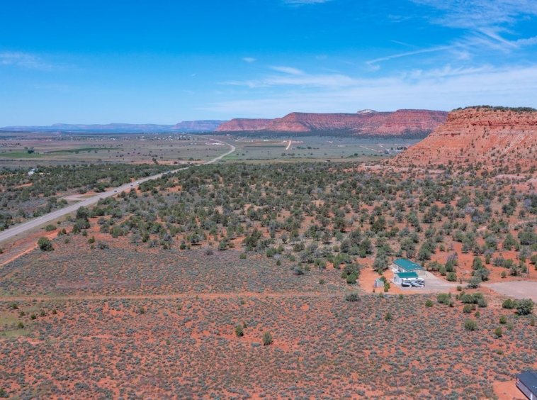 8450 E Serenity Rd - Kanab, UT 84741