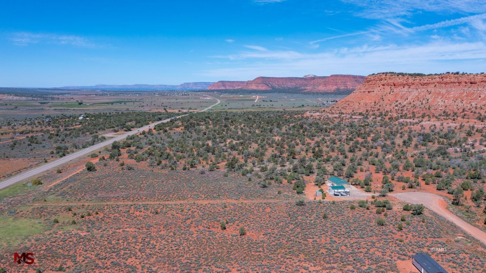 8450 E Serenity Rd - Kanab, UT 84741