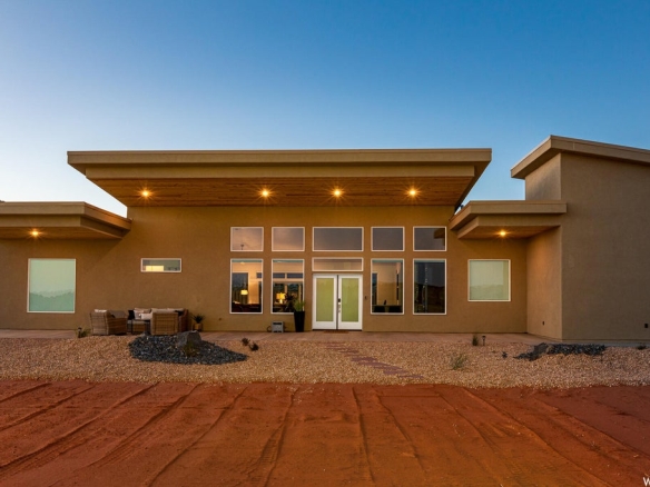 1 of 48 - 4210 E Sunset Cir 33, Kanab, UT