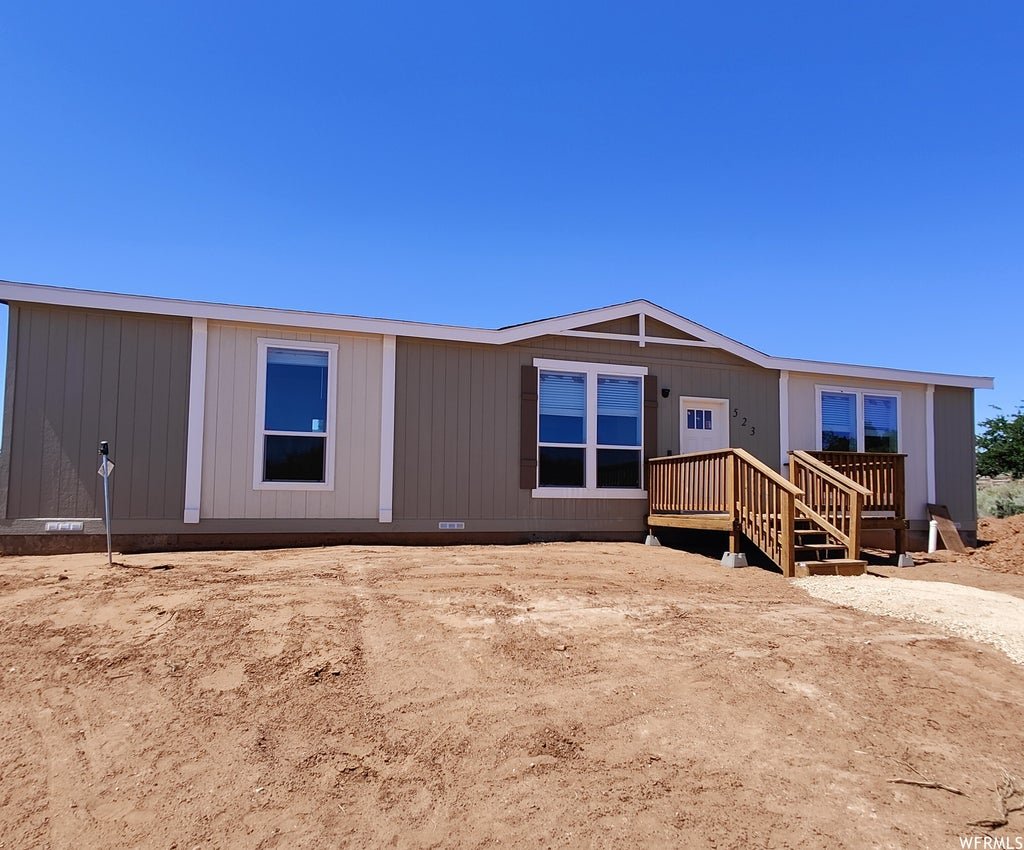 1 of 17 - 523 W Vance Dr, Kanab, UT