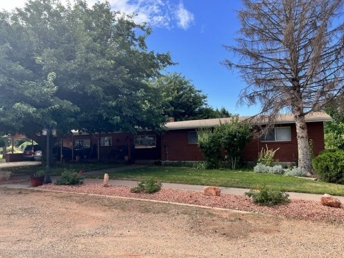 1 of 13 - 76 E 200 North, Kanab, UT