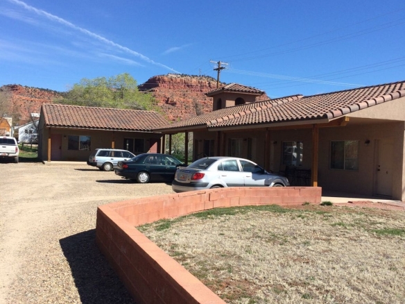 1 of 6 - 143 E 100 S, Kanab, UT