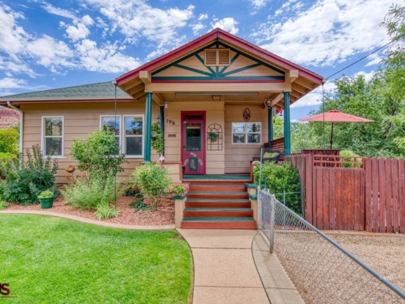 1 of 45 - 196 N 200 W, Kanab, UT