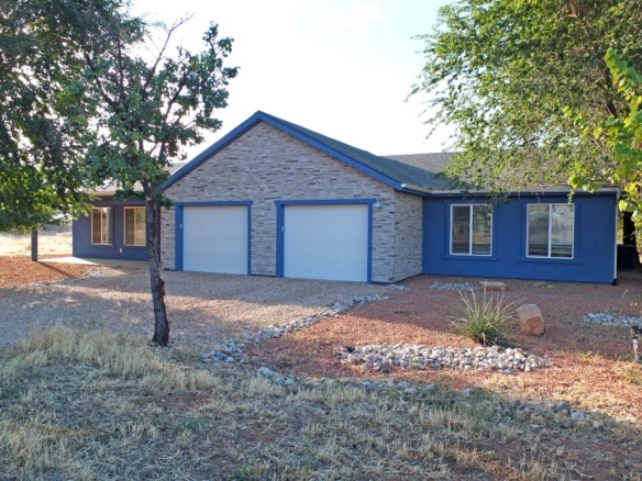 1 of 39 - 324 E 100 S, Kanab, UT