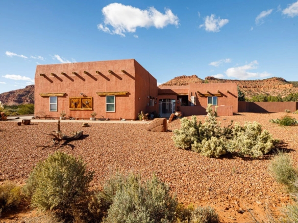 1 of 61 - 1020 S Coyote Canyon Way, Kanab, UT